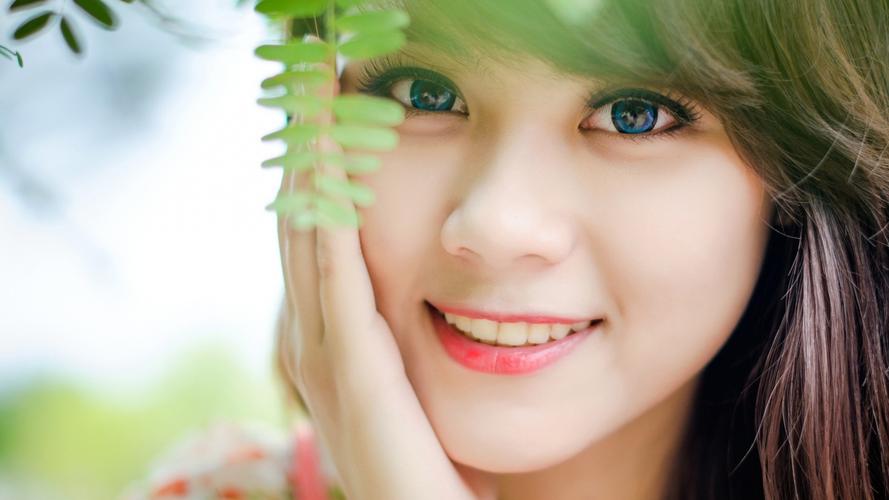 海南省气象台发布海上雷雨大风黄色预警信号